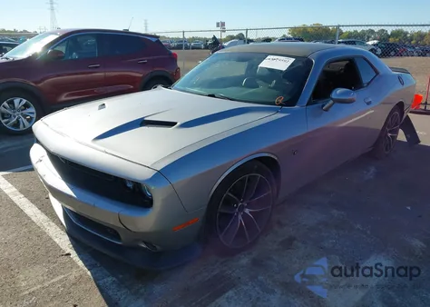 2018 Dodge Challenger R/T Scat Pack из США, поврежденный, VIN 2C3CDZFJ7JH300884